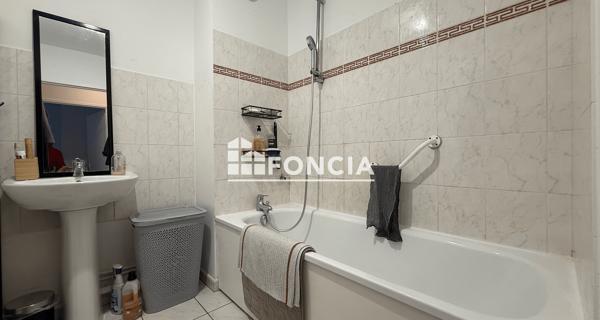 À vendre Appartement 3 pièces 60 m² - Roissy-en-brie 77680