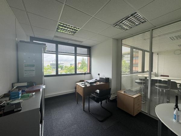 A LOUER - BUREAUX - DIJON VALMY