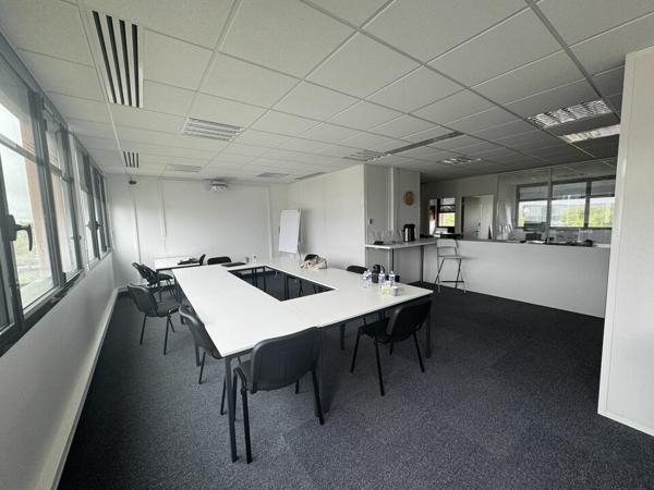 A LOUER - BUREAUX - DIJON VALMY