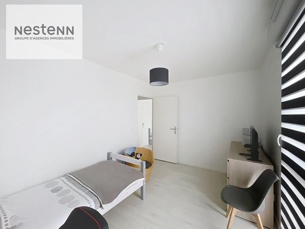MONTLHÉRY Appartement contemporain de 74 m² 3 chambres avec balcon et double parking quelques minutes de toutes les commodités