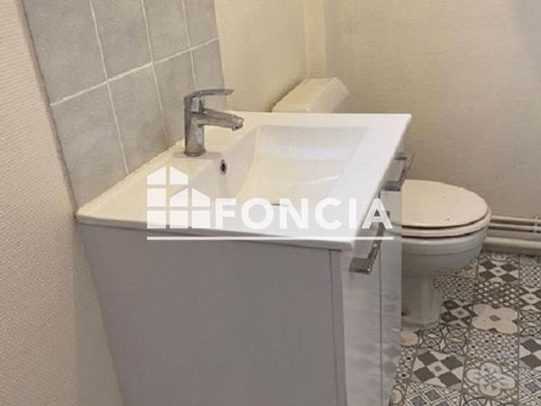 Location Appartement 3 pièces 57.6 m² - 20 RUE DU BOIS MERRAIN Chartres 28000