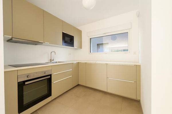 Pessac Maison de 93 m² + jardin + parkings