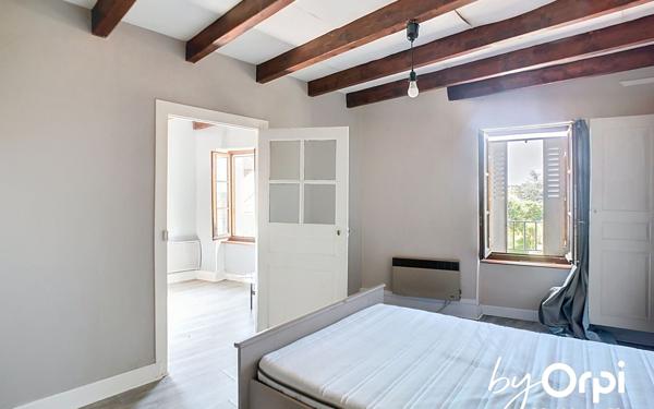 Maison à vendre    3 pièces •  Marcillat-en-Combraille