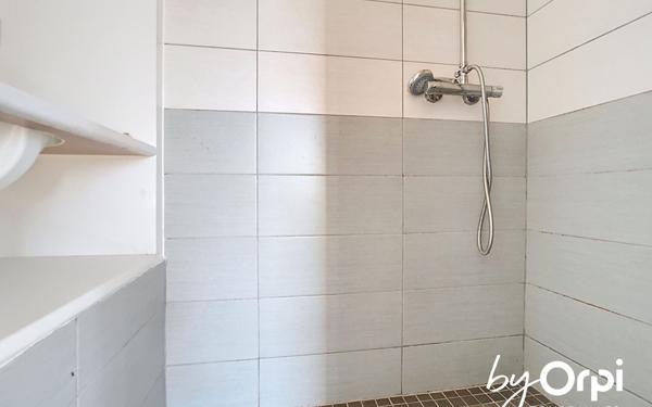 Maison à vendre    3 pièces •  Marcillat-en-Combraille