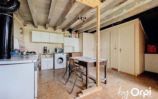 Maison à vendre    3 pièces •  Marcillat-en-Combraille