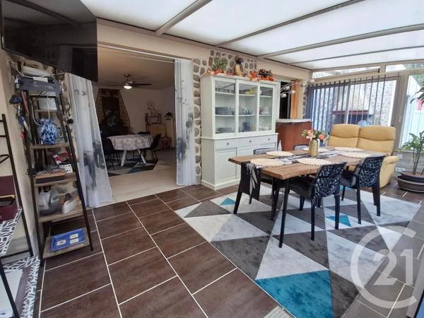 Maison à vendre  6 pièces - 135 m 2   JULLOUVILLE  - 50