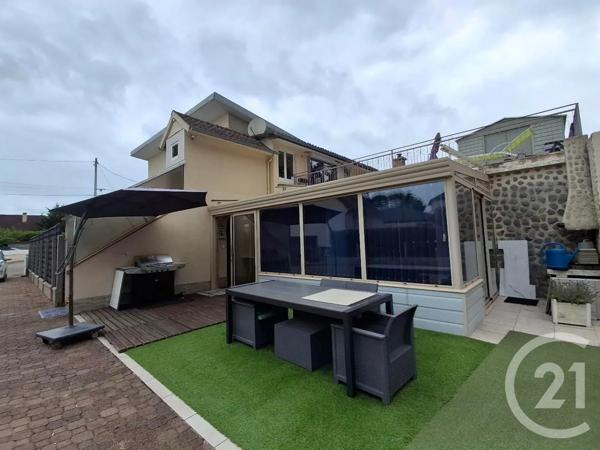 Maison à vendre  6 pièces - 135 m 2   JULLOUVILLE  - 50