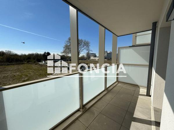 Location Appartement 2 pièces 42.31 m² - 16 AVENUE BREBANT Reims 51100