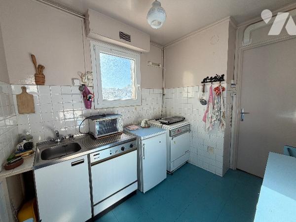 Paris 17ème Roger Bacon - 2 pièces 51m² - terrasse 31 m² - dernier étage avec ascenseur
