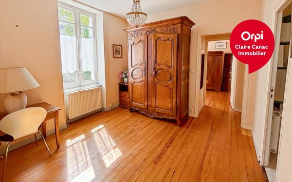 Maison à vendre    3 pièces •  Castres