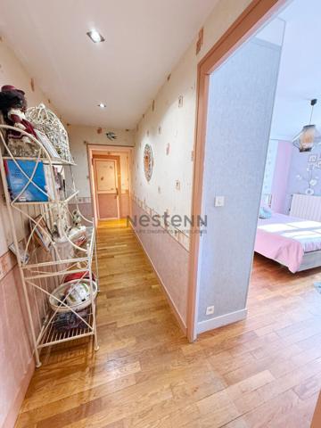 Maison ancienne pleine de charme à Bessines sur Gartempe, havre de paix et d'énergie