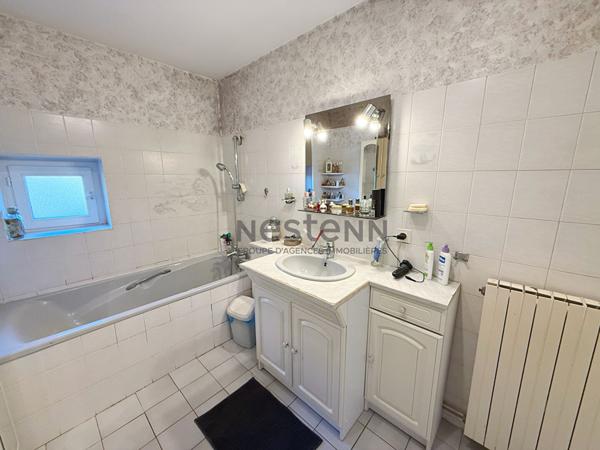 Maison ancienne pleine de charme à Bessines sur Gartempe, havre de paix et d'énergie