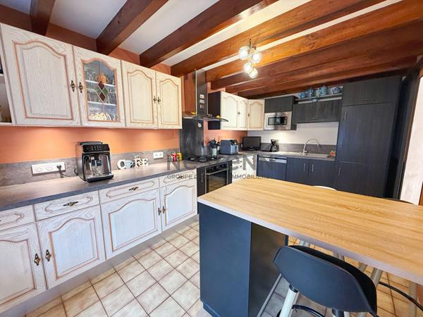 Maison ancienne pleine de charme à Bessines sur Gartempe, havre de paix et d'énergie