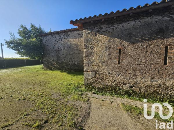 Maison à vendre 3 pièces 365 m² Montréverd