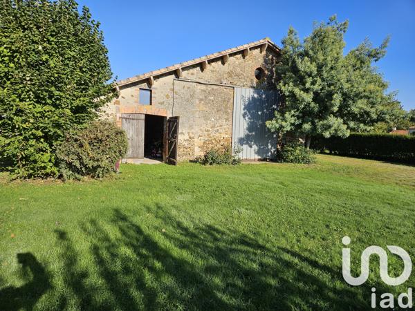 Maison à vendre 3 pièces 365 m² Montréverd