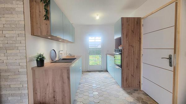 Maison Chateauneuf Sur Sarthe 3 pièce(s) 60 m2