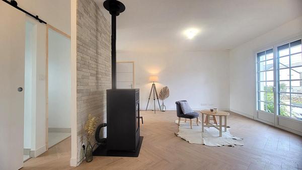 Maison Chateauneuf Sur Sarthe 3 pièce(s) 60 m2