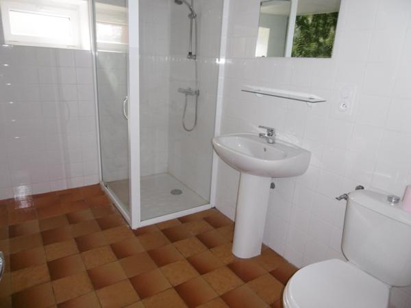 Maison 2 ch Plain-pied Campagne Sans vis à vis Dépendances 1850 m2 de terrain