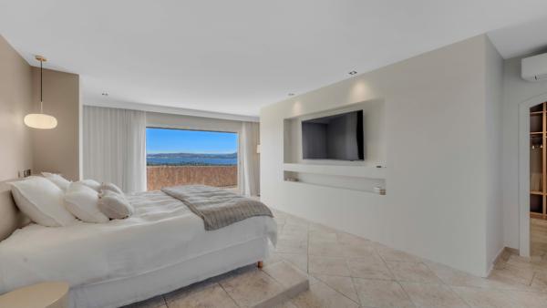 Vente Maison de maître Grimaud 12 Pièces 464 m²