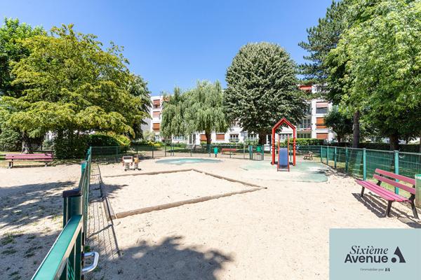 Appartement 6 pièces 100.67 m2