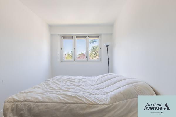 Appartement 6 pièces 100.67 m2