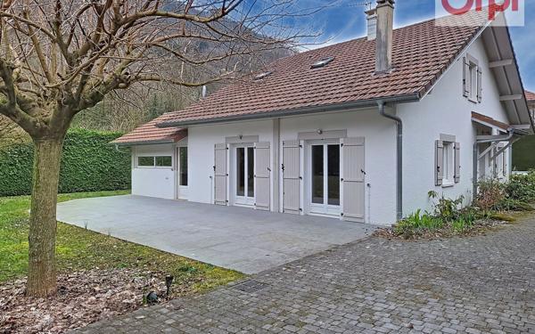 Maison à vendre    4 pièces •  Monnetier-Mornex