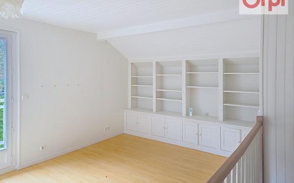 Maison à vendre    4 pièces •  Monnetier-Mornex