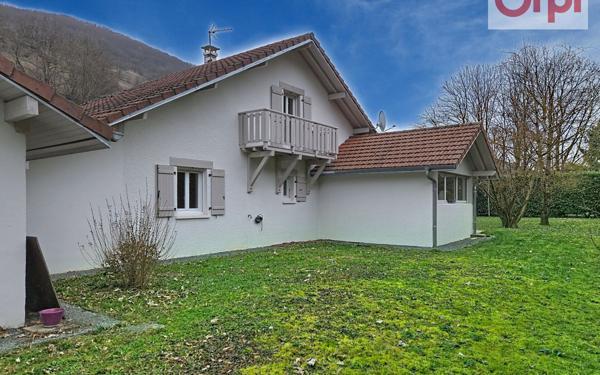 Maison à vendre    4 pièces •  Monnetier-Mornex