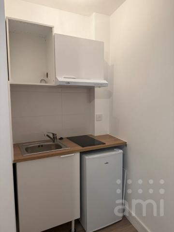 STUDIO MEUBLE - CENTRE VILLE POITIERS