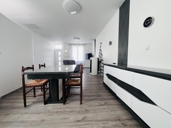 Maison à vendre |  Rochefort |  2 pièces | 58 m²