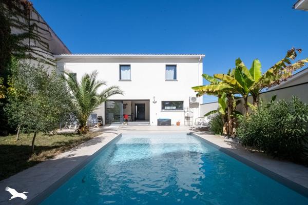 Maison à vendre |  Bruges |  6 pièces | 147 m²