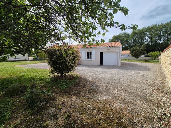 Maison Surgeres 3 pièce(s) 