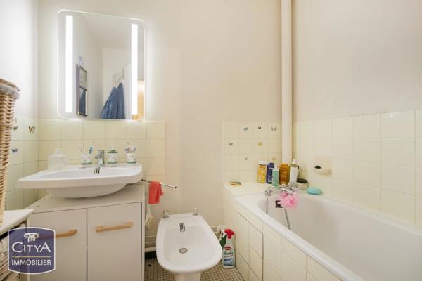 Appartement à vendre 2 pièces 56m² Saint-Jean-le-Blanc (45650)