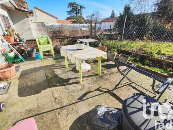 Maison 3 pièces de 47 m² à Roumazières-Loubert (16270)