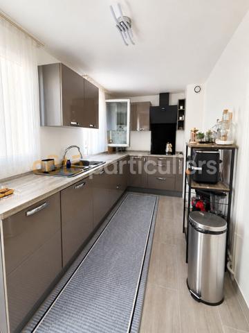 Vente
                Maison93 m² - 4 Pièces -
                    SAINT JEAN DE LA RUELLE (45140)