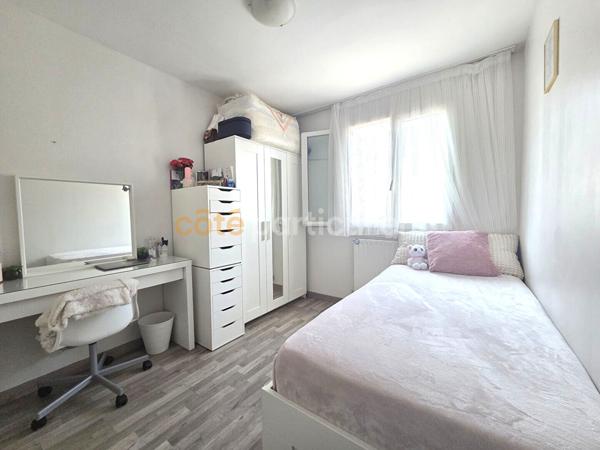 Vente
                Maison93 m² - 4 Pièces -
                    SAINT JEAN DE LA RUELLE (45140)