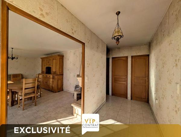 GARANTIE PROTEC+ 12 MOIS INCLUS - Maison 4 pièces avec garages et jardin