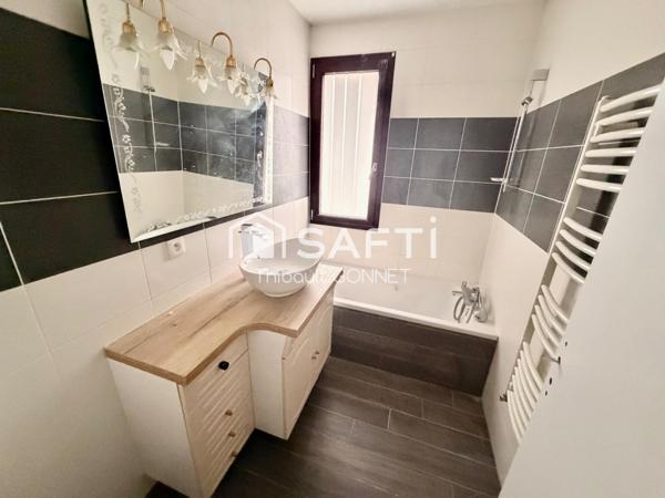 Appartement T3 proche de toutes commodités