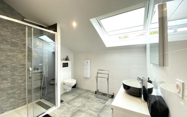 Maison à vendre    7 pièces • 150 m2 Chennevières-sur-Marne