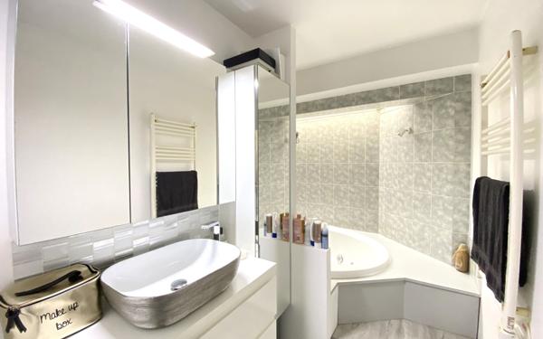 Maison à vendre    7 pièces • 150 m2 Chennevières-sur-Marne