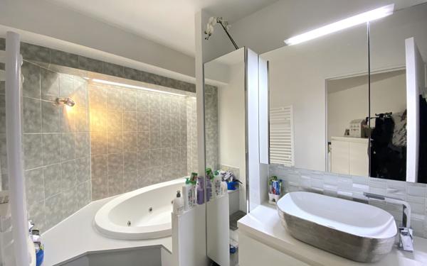 Maison à vendre    7 pièces • 150 m2 Chennevières-sur-Marne