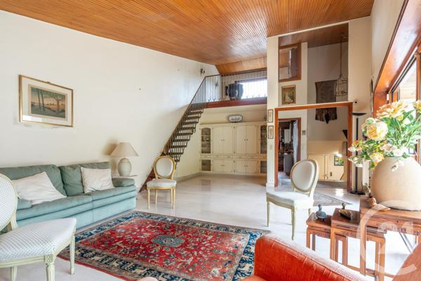 Maison à vendre  6 pièces - 149,87 m2 ST MAUR DES FOSSES - 94