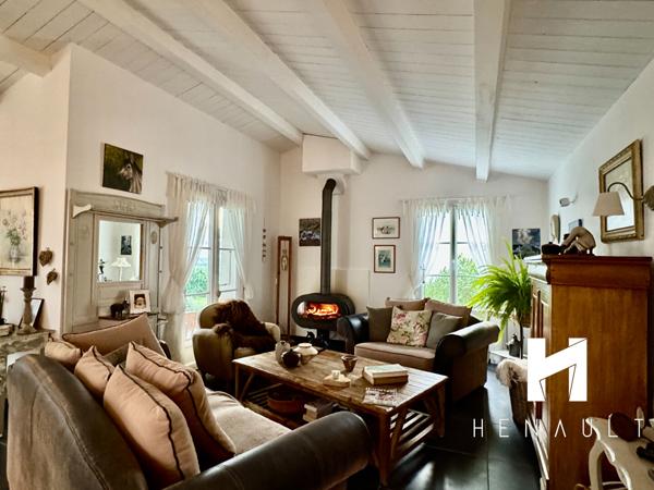 Maison Loix 4 pièce(s) 122.78 m2
