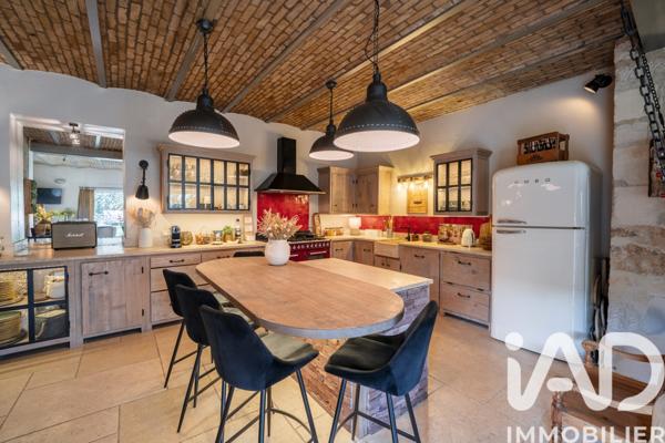Maison à vendre 8 pièces 235 m² Reims