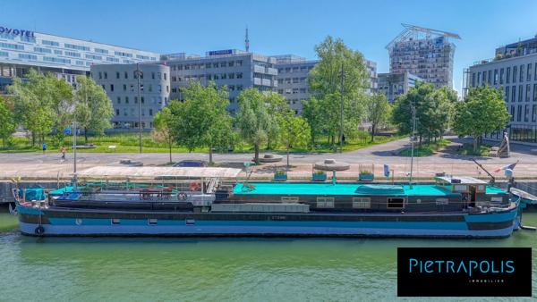 Magnifique Péniche à Confluence