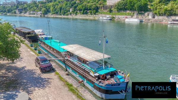 Magnifique Péniche à Confluence