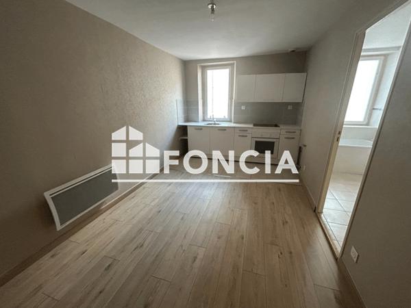 Location Appartement 3 pièces 80 m² - 18 RUE DES MARECHAUX Nancy 54000