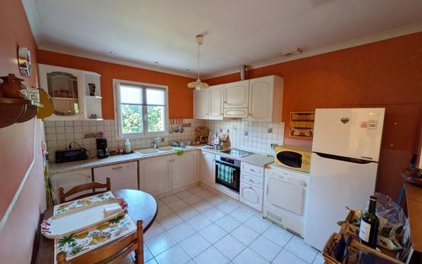 Maison à vendre    7 pièces •  Avignon