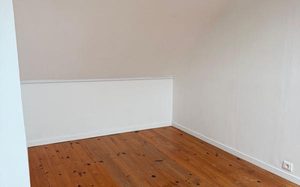 Maison à louer    4 pièces •  Sées