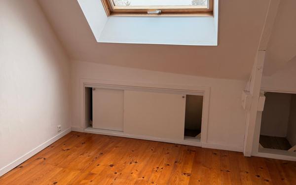 Maison à louer    4 pièces •  Sées